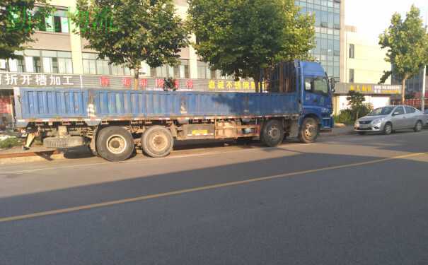 9.6米平板車圖片一